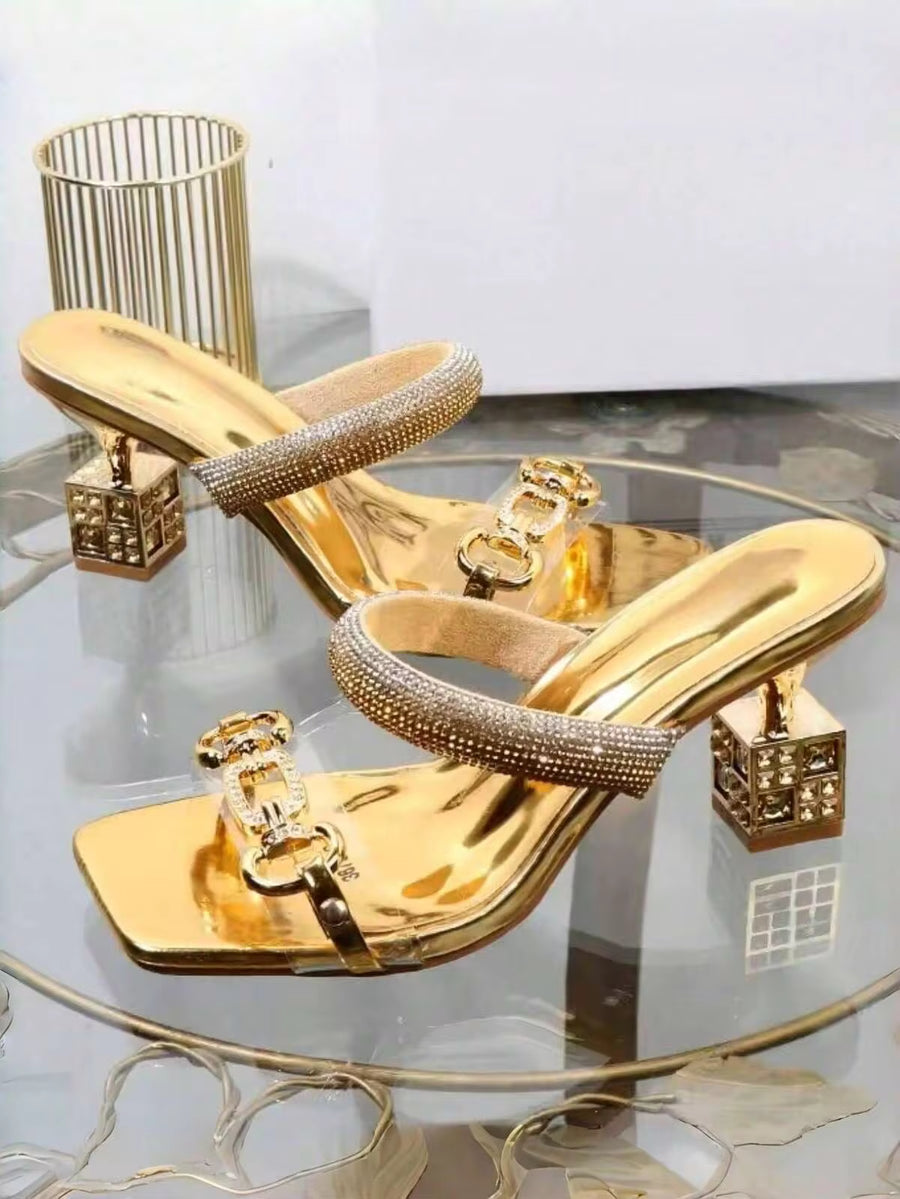 2024 New Stylish Gold Strap Chunky Heel Thong Sandals, Metallic High Heel Outdoor Slippers For Summer